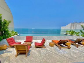 Modern and Fabulous frente Mar